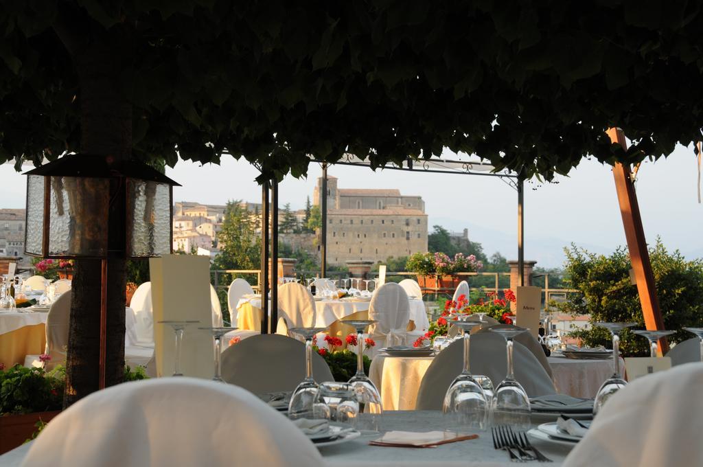 Hotel Barbieri Altomonte Exterior photo